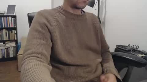 Snapshot of purplemountains chatting on 12/04/24, 06:50 Purple Mountains online show from 12/04/24, 06:50