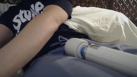 Snapshot of purplemountains chatting on 03/09/25, 05:28 Purple Mountains online show from 03/09/25, 05:28