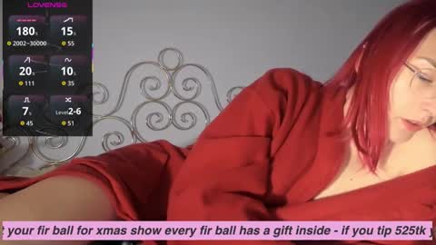 PurpleRainn69  Dina online show from 12/13/25, 08:58