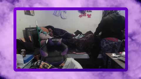 Snapshot of purplerosee chatting on 01/15/25, 03:22 Stacy online show from 01/15/25, 03:22