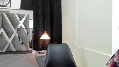 Sara online show from 12/14/25, 12:32