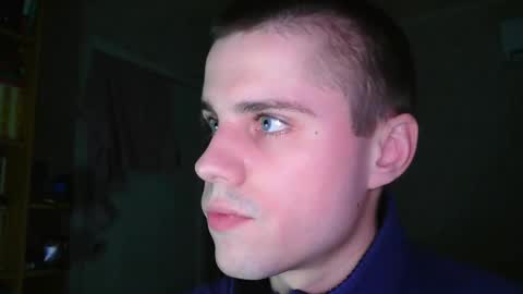 Snapshot of pusaprada chatting on 11/15/25, 02:35 pusaprada online show from 11/15/25, 02:35