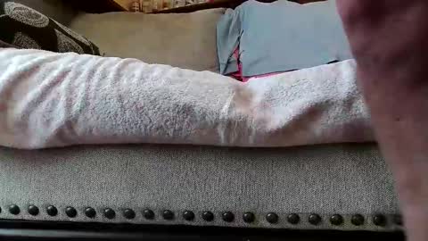 Snapshot of puss123176428 chatting on 10/30/25, 03:57 puss123176428 online show from 10/30/25, 03:57