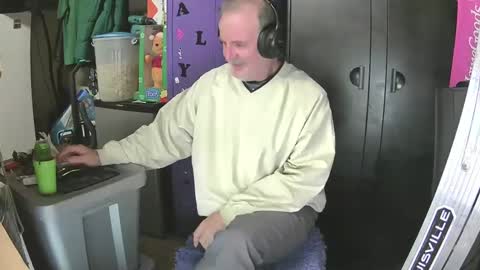 Mark online show from 12/13/24, 07:10