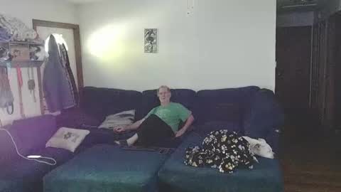 Mark online show from 09/24/25, 02:09