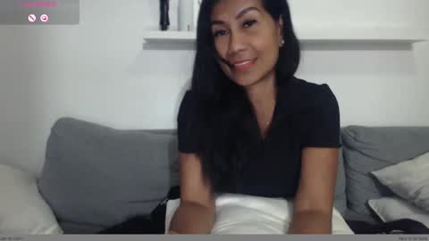 Snapshot of pussycash chatting on 02/28/25, 07:35 POCCA online show from 02/28/25, 07:35