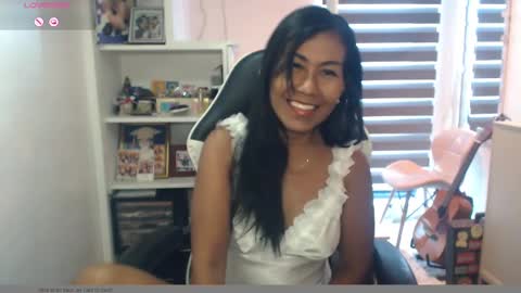 Snapshot of pussycash chatting on 03/03/25, 04:47 POCCA online show from 03/03/25, 04:47