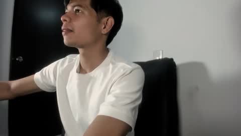 Snapshot of pussydestroyer23_ chatting on 02/24/26, 11:30 pussydestroyer23_ online show from 02/24/26, 11:30