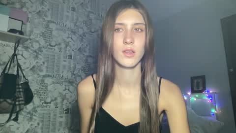 Snapshot of pussygir007 chatting on 12/23/24, 10:21 pussygirl007 online show from 12/23/24, 10:21