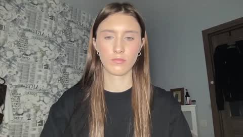 Snapshot of pussygir007 chatting on 02/13/25, 08:17 pussygirl007 online show from 02/13/25, 08:17