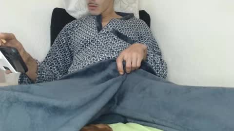 Snapshot of pussyhunterpt chatting on 01/12/25, 08:57 Ruck Fules online show from 01/12/25, 08:57