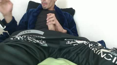 Snapshot of pussyhunterpt chatting on 01/31/25, 04:17 Ruck Fules online show from 01/31/25, 04:17