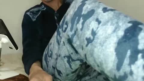 Snapshot of pussyhunterpt chatting on 01/31/25, 09:16 Ruck Fules online show from 01/31/25, 09:16