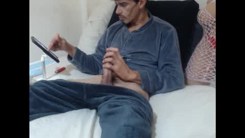 Snapshot of pussyhunterpt chatting on 11/26/25, 07:59 Ruck Fules online show from 11/26/25, 07:59