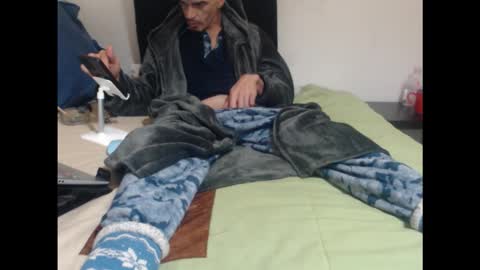 Ruck Fules online show from 12/22/25, 07:11