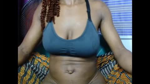 Snapshot of pussyispinkx chatting on 11/17/25, 03:12 pussyispinkx online show from 11/17/25, 03:12