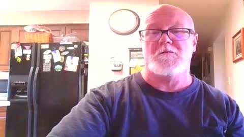 Snapshot of pussylover1365 chatting on 10/20/25, 08:53 pussylover1365 online show from 10/20/25, 08:53