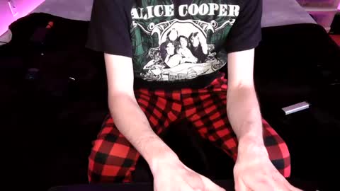 Snapshot of pussylover2182 chatting on 12/11/24, 10:47 pussylover2182 online show from 12/11/24, 10:47