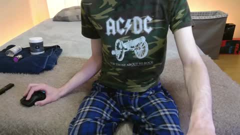 Snapshot of pussylover2182 chatting on 12/24/24, 02:12 pussylover2182 online show from 12/24/24, 02:12