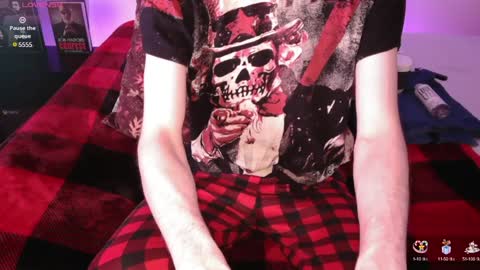 Snapshot of pussylover2182 chatting on 01/06/25, 07:20 pussylover2182 online show from 01/06/25, 07:20