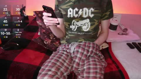 Snapshot of pussylover2182 chatting on 01/07/25, 07:31 pussylover2182 online show from 01/07/25, 07:31