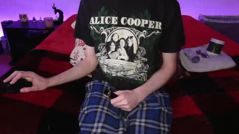 Snapshot of pussylover2182 chatting on 02/02/25, 05:32 pussylover2182 online show from 02/02/25, 05:32