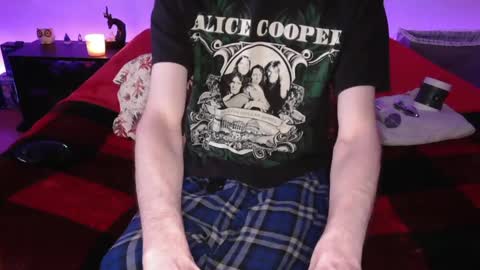 Snapshot of pussylover2182 chatting on 02/02/25, 08:35 pussylover2182 online show from 02/02/25, 08:35