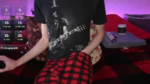 Snapshot of pussylover2182 chatting on 02/06/25, 06:29 pussylover2182 online show from 02/06/25, 06:29