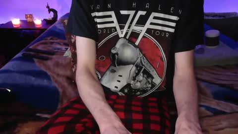 Snapshot of pussylover2182 chatting on 02/15/25, 05:41 pussylover2182 online show from 02/15/25, 05:41