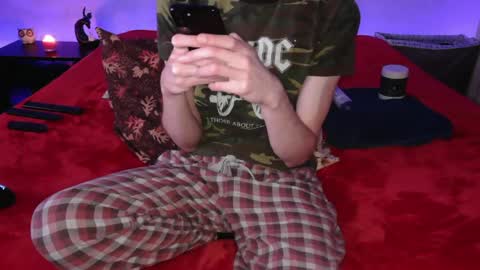 Snapshot of pussylover2182 chatting on 03/01/25, 06:13 pussylover2182 online show from 03/01/25, 06:13