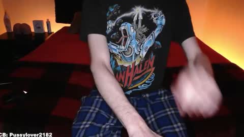 Snapshot of pussylover2182 chatting on 11/28/25, 04:26 pussylover2182 online show from 11/28/25, 04:26