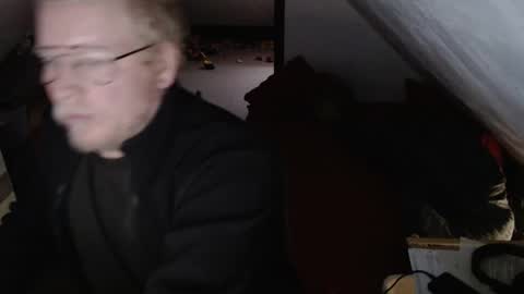 Snapshot of pussylovercb chatting on 10/17/25, 08:28 pussylovercb online show from 10/17/25, 08:28