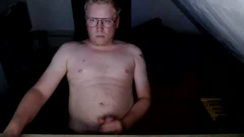 Snapshot of pussylovercb chatting on 06/19/26, 10:35 pussylovercb online show from 06/19/26, 10:35