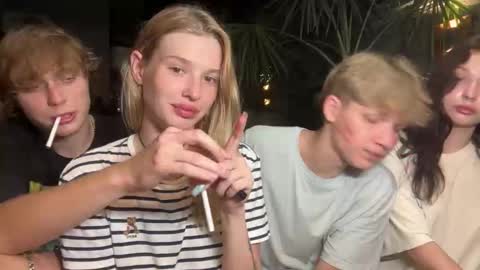 Lina online show from 03/04/26, 01:39