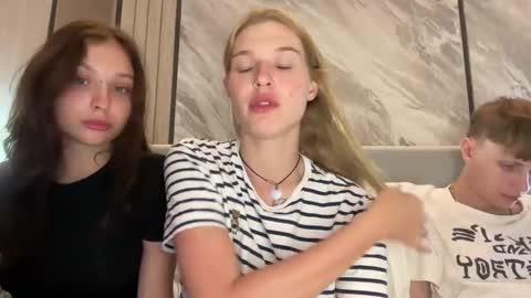 Lina online show from 03/18/26, 04:21