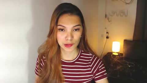 Snapshot of pussywetandwild chatting on 12/10/24, 06:06 LHARA online show from 12/10/24, 06:06