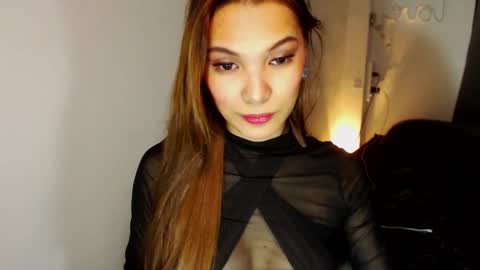 Snapshot of pussywetandwild chatting on 01/17/25, 02:29 LHARA online show from 01/17/25, 02:29