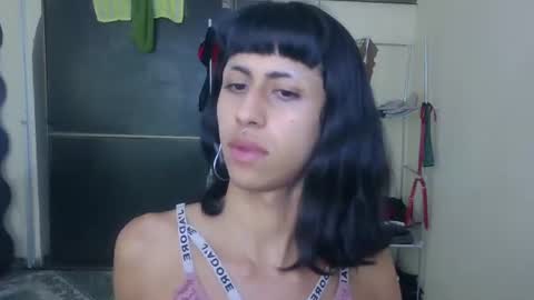 Snapshot of putiputisexo chatting on 07/01/26, 02:13 putinaicolls online show from 07/01/26, 02:13