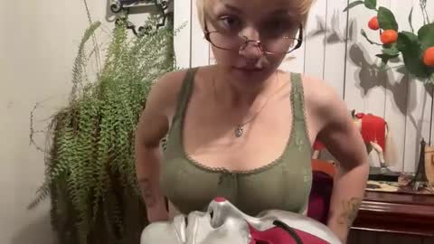 pvnkpixie online show from 09/09/25, 04:45