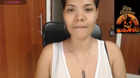 Abigail aby online show from 10/12/25, 10:31