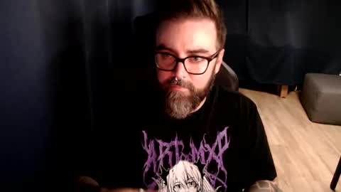 Snapshot of pyroxen chatting on 11/08/25, 09:24 Yog Sothoth online show from 11/08/25, 09:24