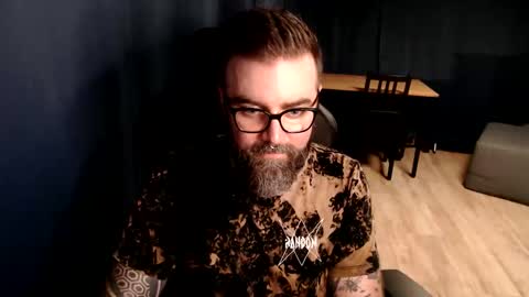 Snapshot of pyroxen chatting on 05/27/26, 07:55 Yog Sothoth online show from 05/27/26, 07:55