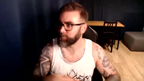Snapshot of pyroxen chatting on 05/30/26, 08:28 Yog Sothoth online show from 05/30/26, 08:28