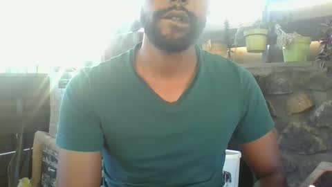 Snapshot of python974 chatting on 12/27/24, 02:14 Python online show from 12/27/24, 02:14