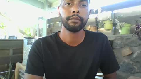 Snapshot of python974 chatting on 01/03/25, 02:43 Python online show from 01/03/25, 02:43