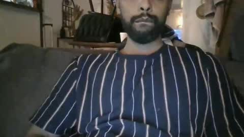 Snapshot of python974 chatting on 09/28/25, 05:29 Python online show from 09/28/25, 05:29