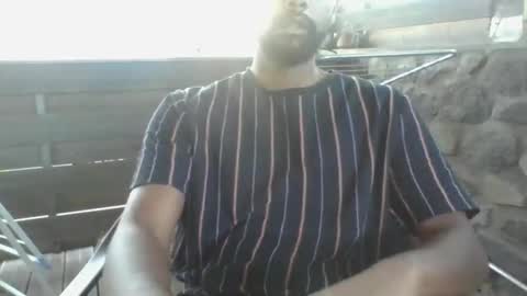 Snapshot of python974 chatting on 10/01/25, 02:28 Python online show from 10/01/25, 02:28