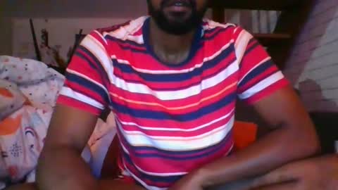 Snapshot of python974 chatting on 10/13/25, 02:11 Python online show from 10/13/25, 02:11