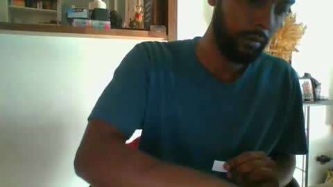 Snapshot of python974 chatting on 11/16/25, 02:17 Python online show from 11/16/25, 02:17