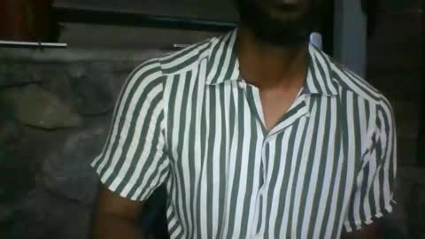 Snapshot of python974 chatting on 12/04/25, 03:21 Python online show from 12/04/25, 03:21